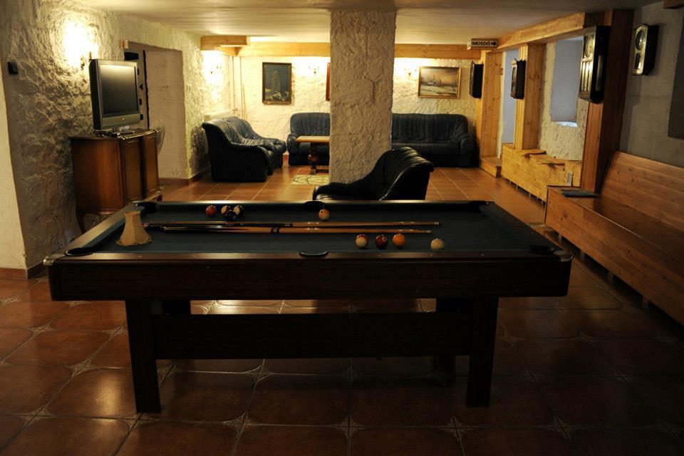 Kastelyszallo Mateszalka Bed & Breakfast Exterior photo